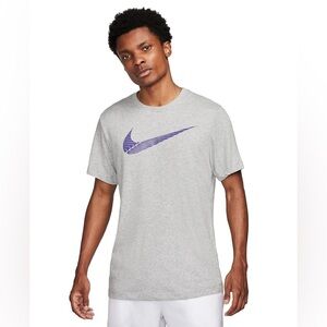 NWT Men’s Size XX-Large Nike Dry-fit Logo Print T-shirt In Grey & Purple